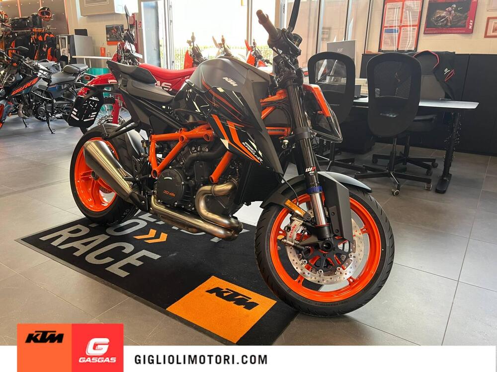 KTM 1290 Super Duke R Evo (2022 - 23) (4)