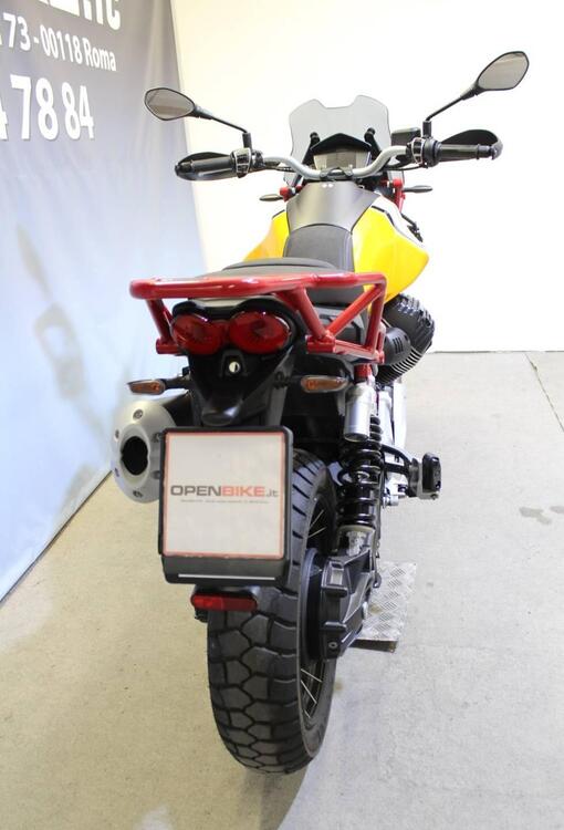 Moto Guzzi V85 TT Evocative Graphics (2021 - 23) (5)