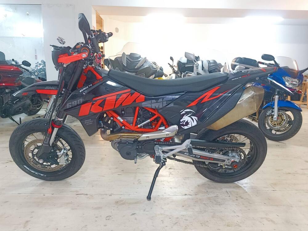 KTM 690 SMC R (2019 - 20) (4)