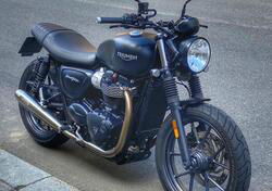 Triumph Street Twin 900 (2017 - 18) usata