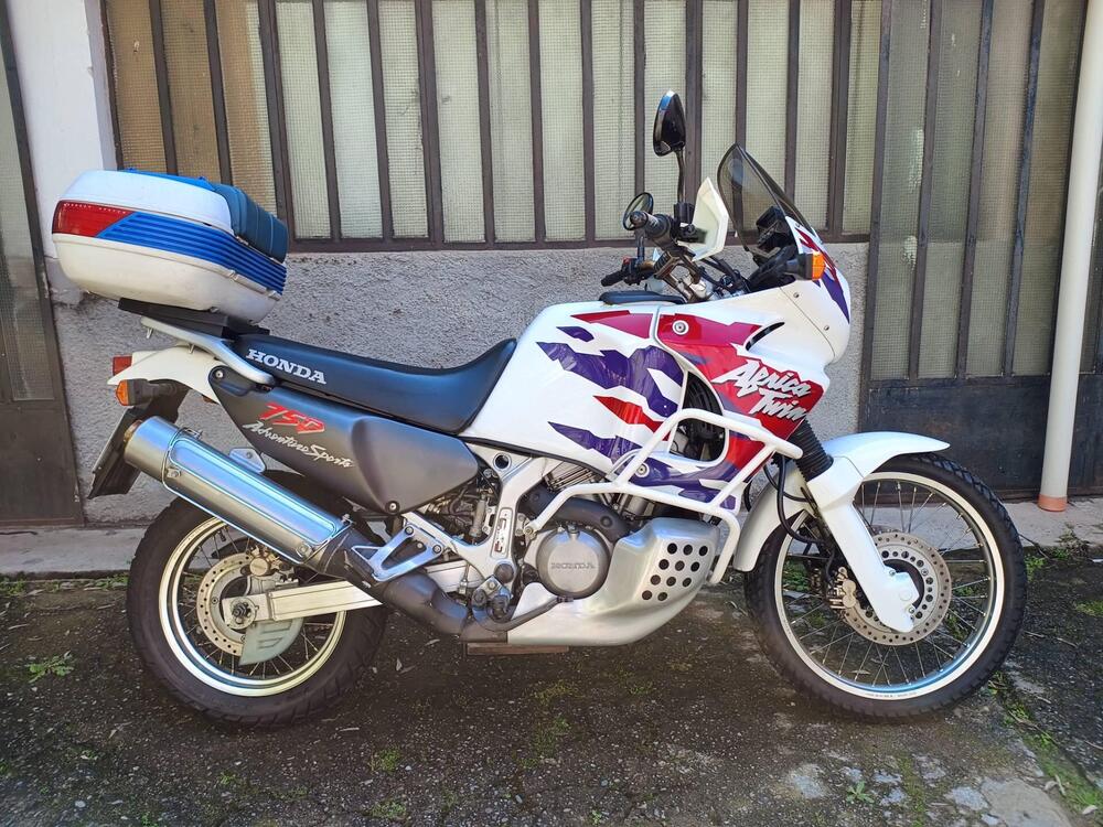 Honda Africa Twin XRV 750 (1996 - 02)