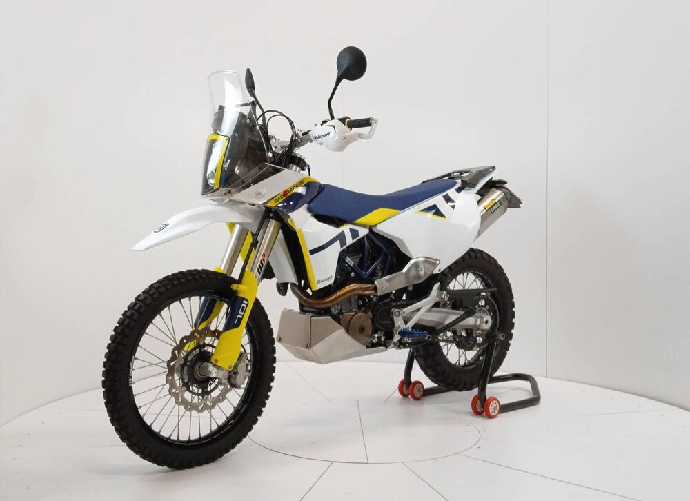 Husqvarna 701 Enduro (2022) (3)