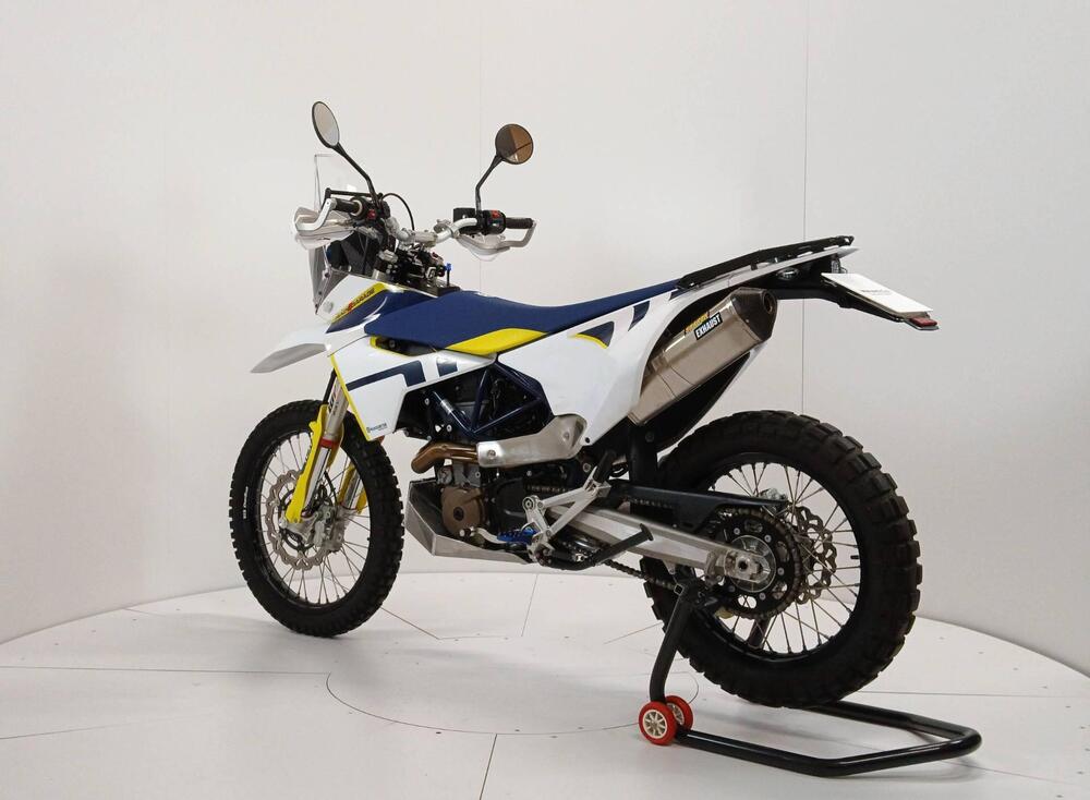 Husqvarna 701 Enduro (2022) (5)