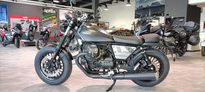 Moto Guzzi V9 Bobber (2021 - 25) nuova