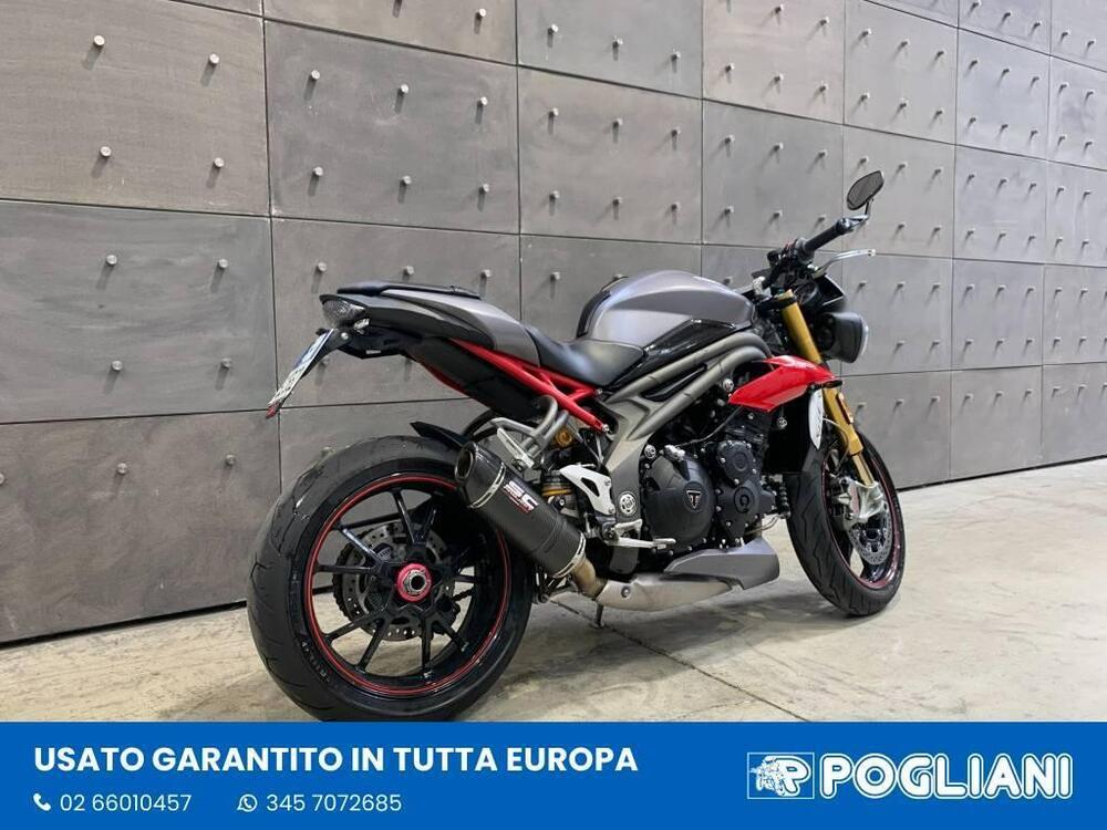 Triumph Speed Triple 1050 R ABS (2016 - 17) (2)