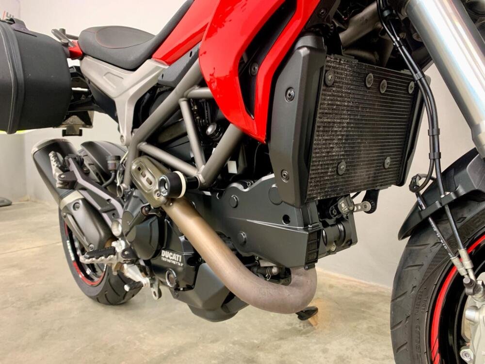 Ducati Hyperstrada 821 (2013 - 15) (4)