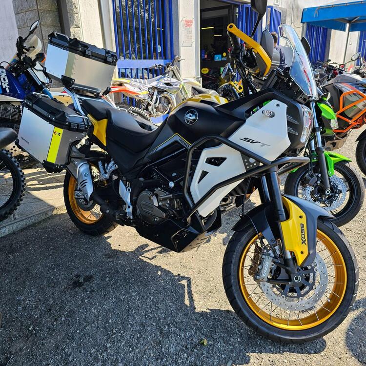 QJ Motor SVT 650 X (2024)