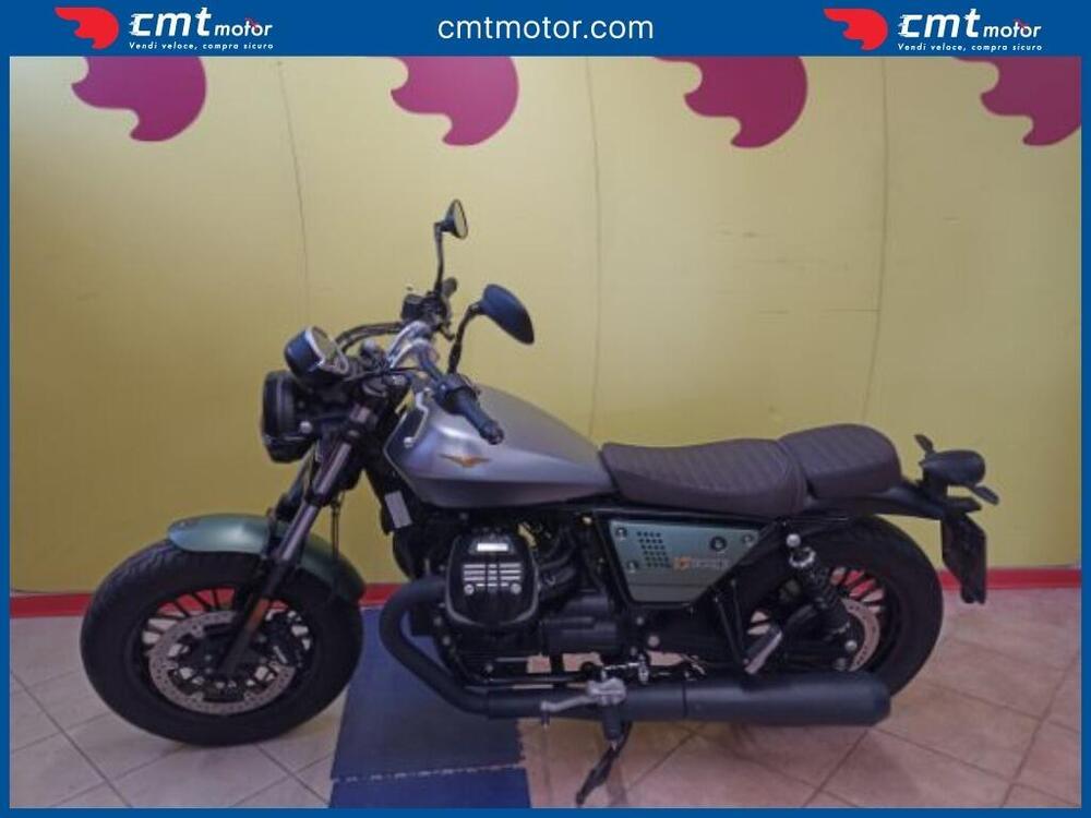 Moto Guzzi V9 Bobber Centenario (2021 - 22) (4)