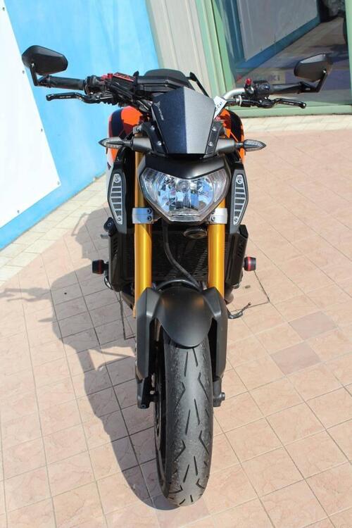 Yamaha MT-09 (2013 - 15) (4)