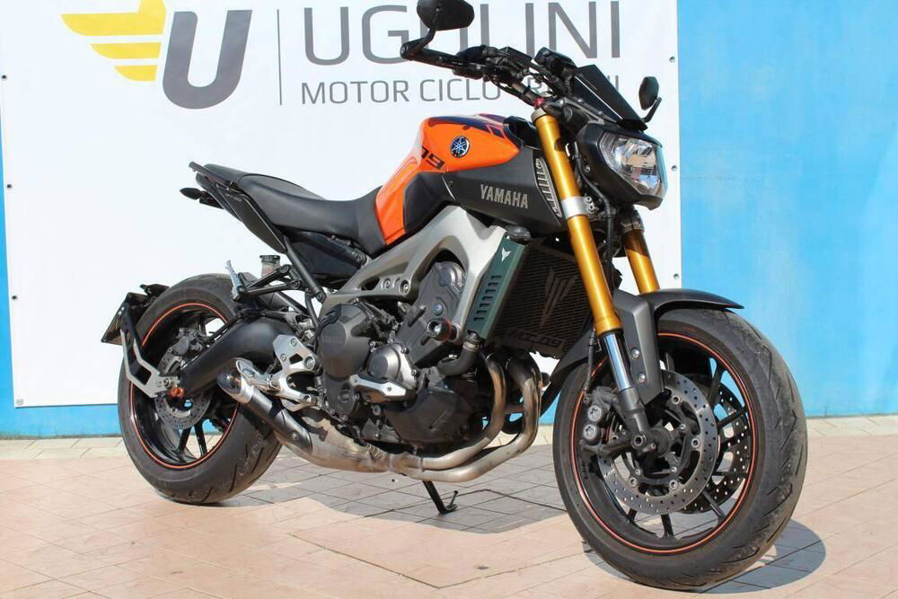 Yamaha MT-09 (2013 - 15) (5)