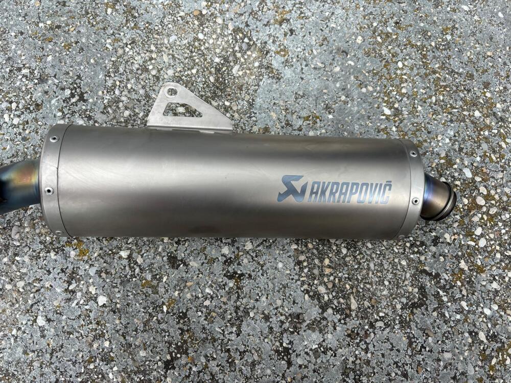 Terminale scarico Akrapovic per BMW R1200 GS