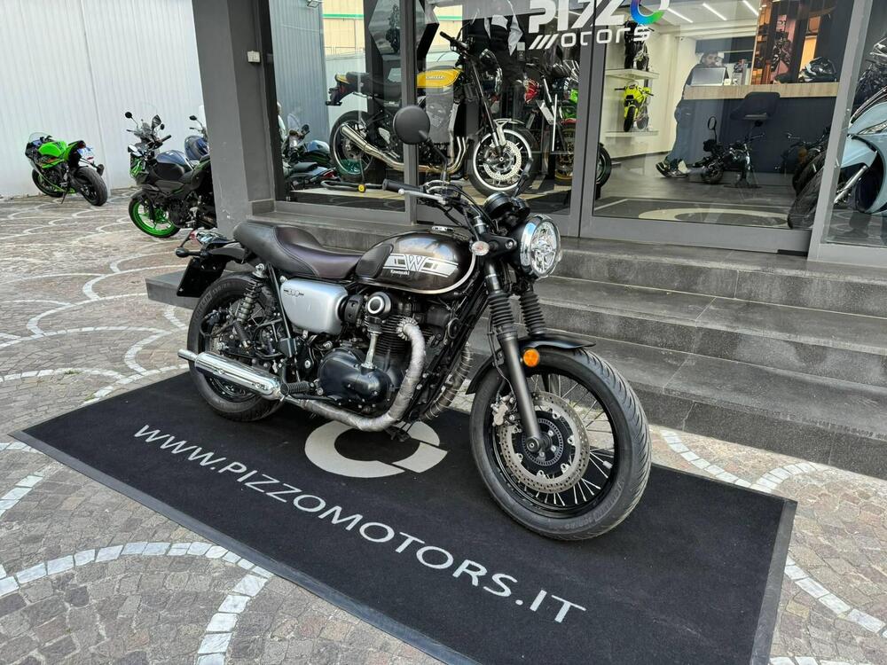 Kawasaki W 800 (2020) (3)