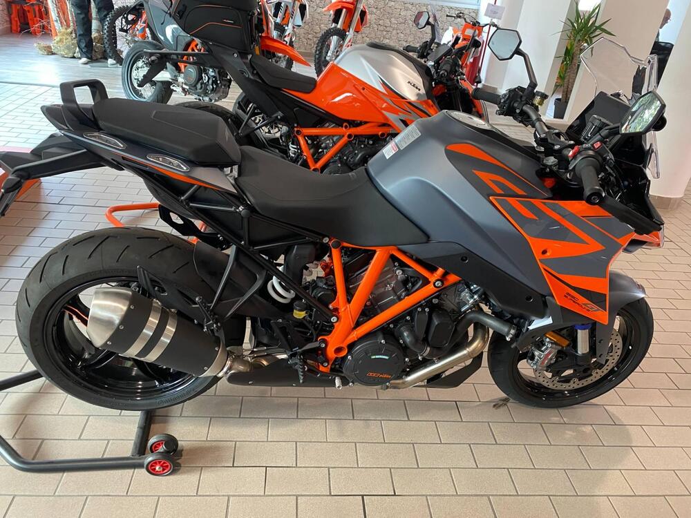 KTM 1290 Super Duke GT (2022 - 24)