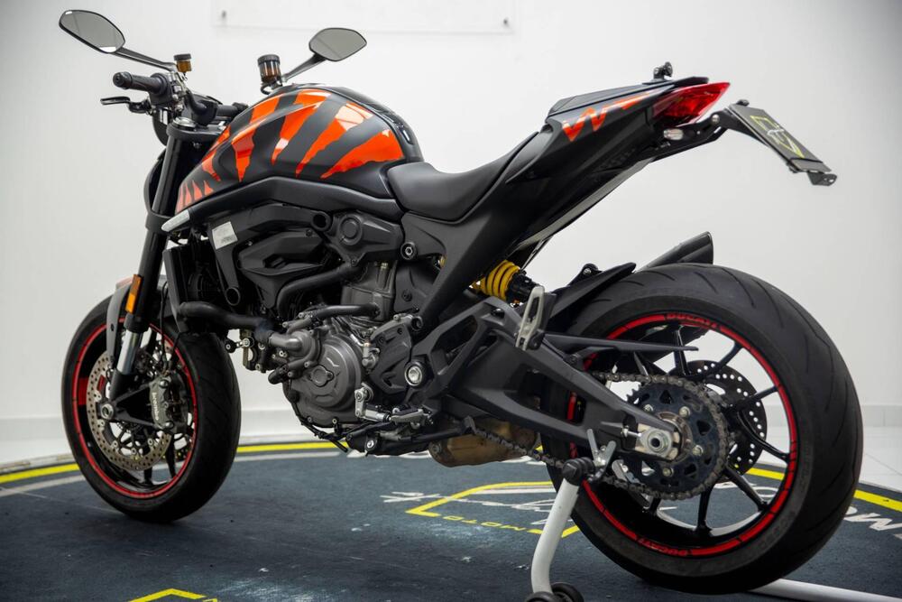 Ducati Monster 937 + (2021 - 24) (5)