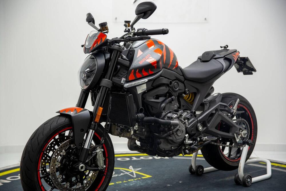 Ducati Monster 937 + (2021 - 24) (3)