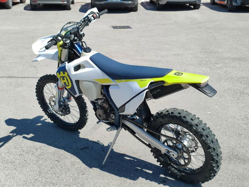 Husqvarna FE 250 (2023) (3)