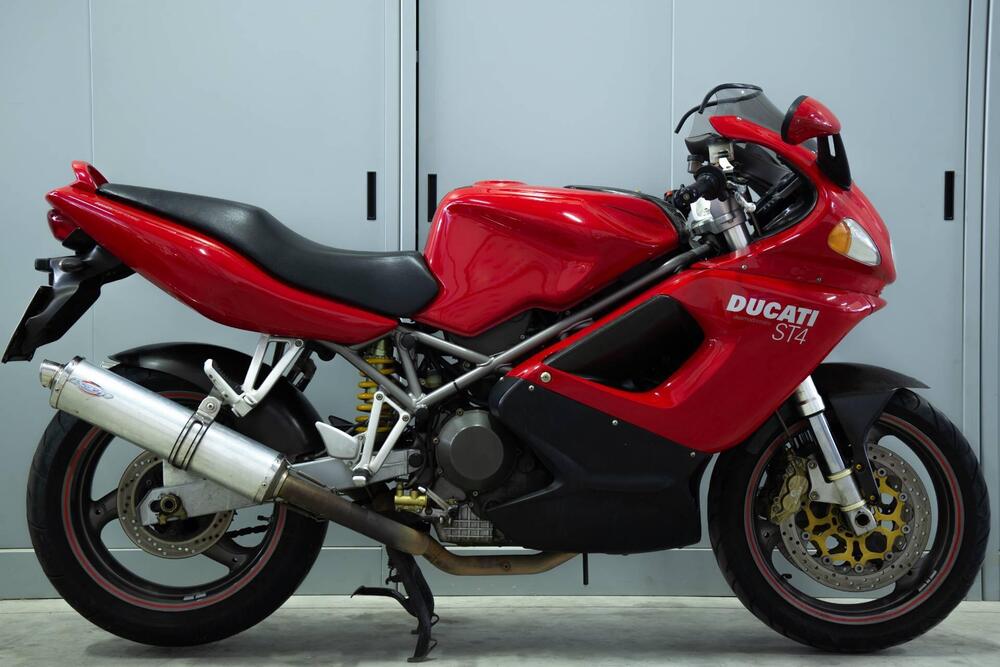 Ducati ST4 (1999 - 02)