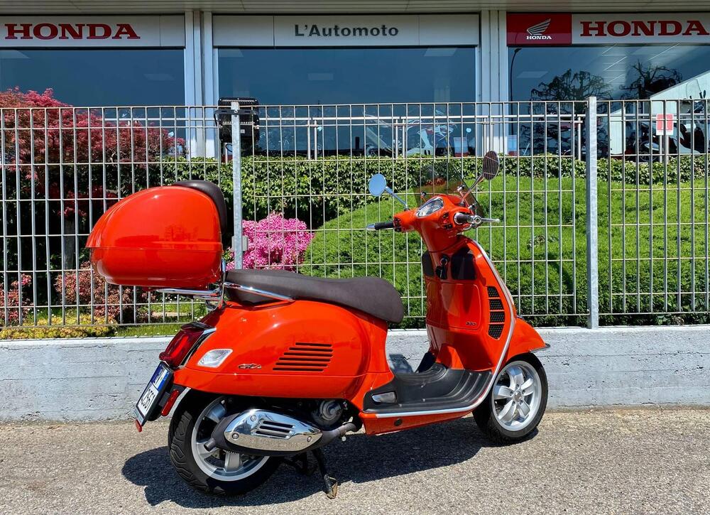 Vespa GTS 300 Hpe (2021 - 22) (5)