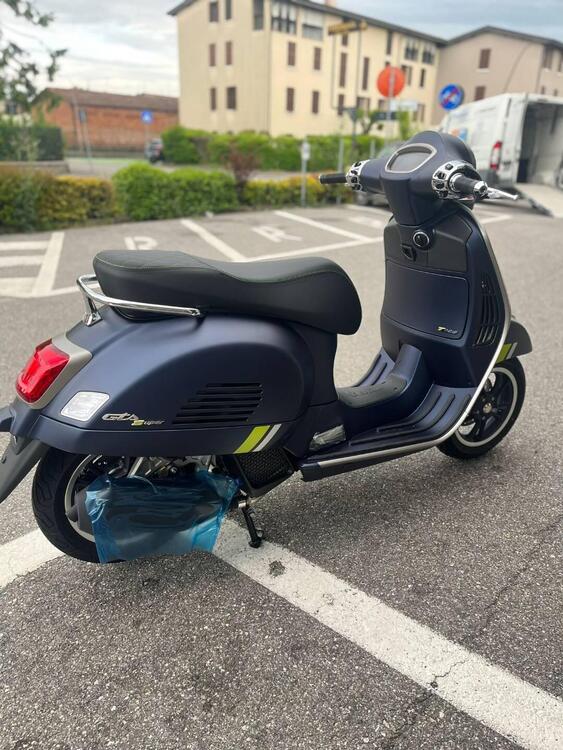 Vespa GTS 125 Super Tech (2023 - 24) (5)