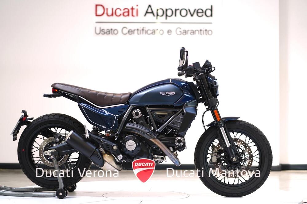 Ducati Scrambler 800 Night Shift (2023 - 24)