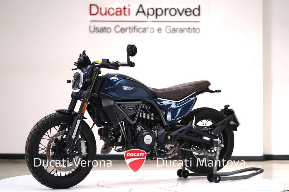 Ducati Scrambler 800 Night Shift (2023 - 24) (4)