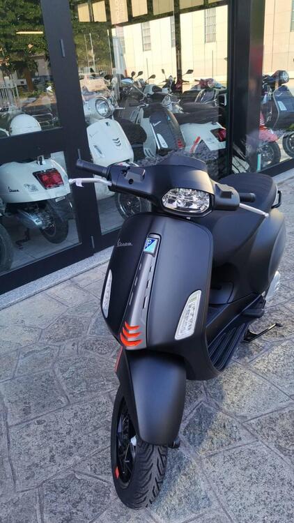 Vespa Sprint 125 S (2023 - 24) (2)