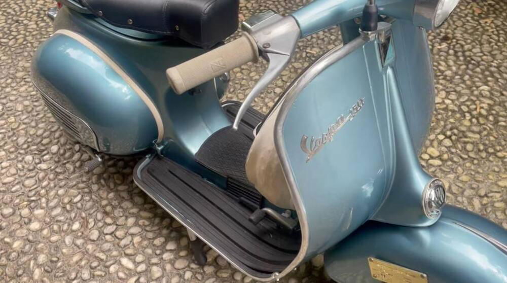 Piaggio Vespa VBB IM  (2)