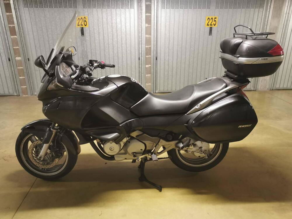 Honda Deauville 700 ABS (3)