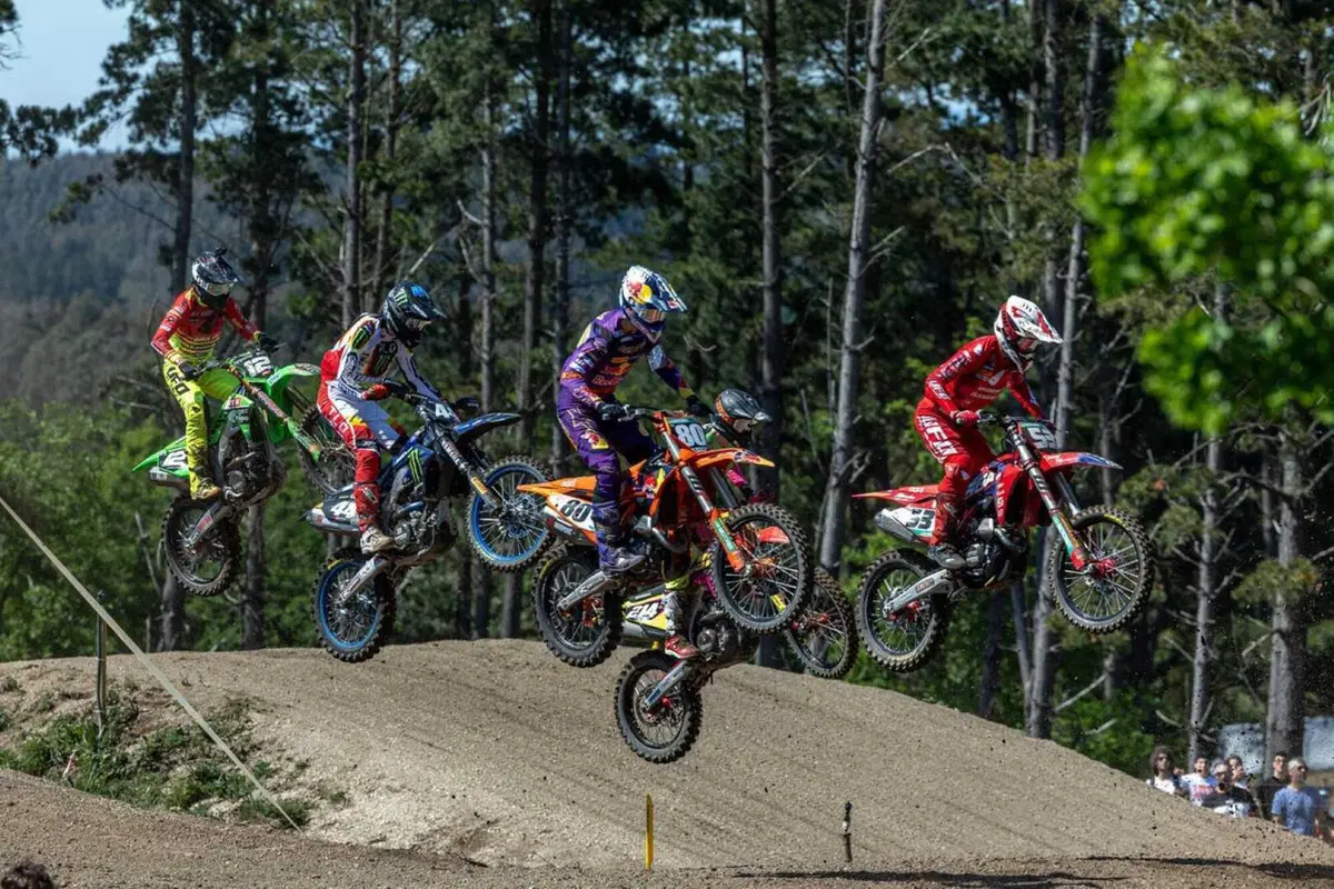 MXGP #6. GP di Galizia. Triplo Prado (Etichetta Rossa) [GALLERY] (4)