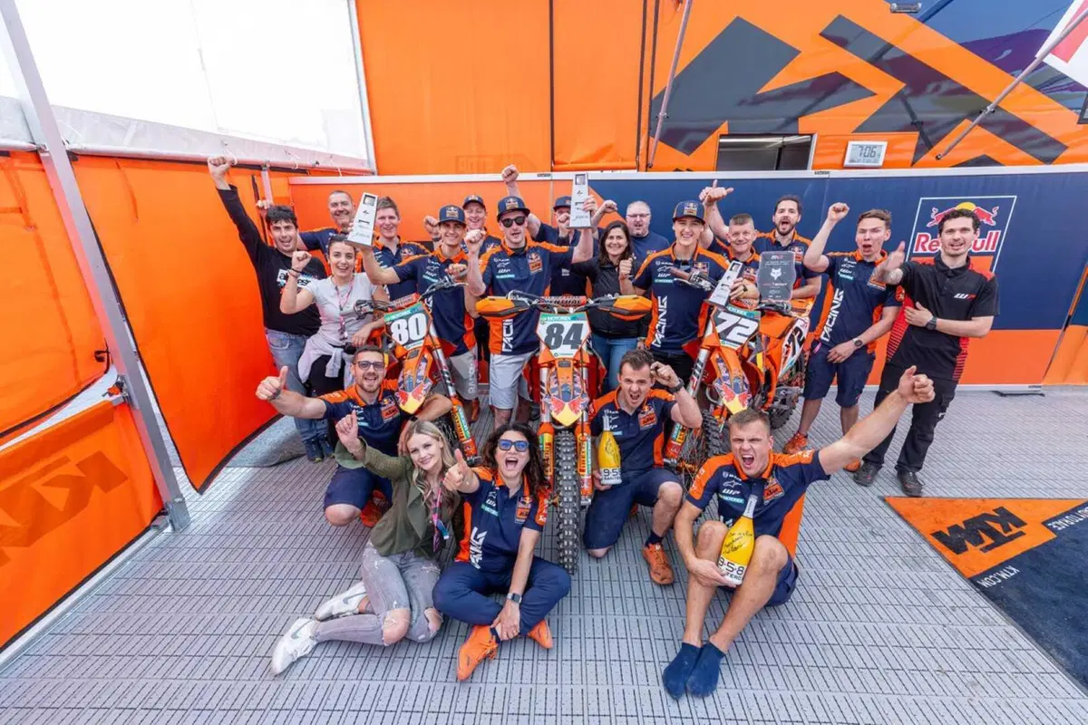MXGP #6. GP di Galizia. Triplo Prado (Etichetta Rossa) [GALLERY] (10)
