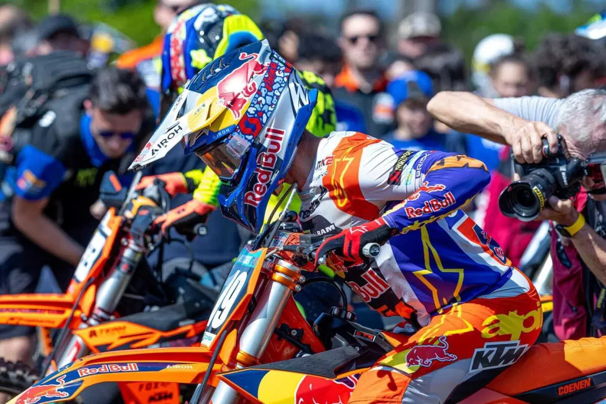 MXGP #6. GP di Galizia. Triplo Prado (Etichetta Rossa) [GALLERY] (12)