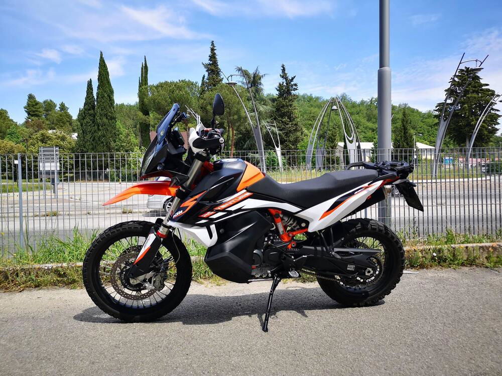 KTM 890 Adventure R (2022)