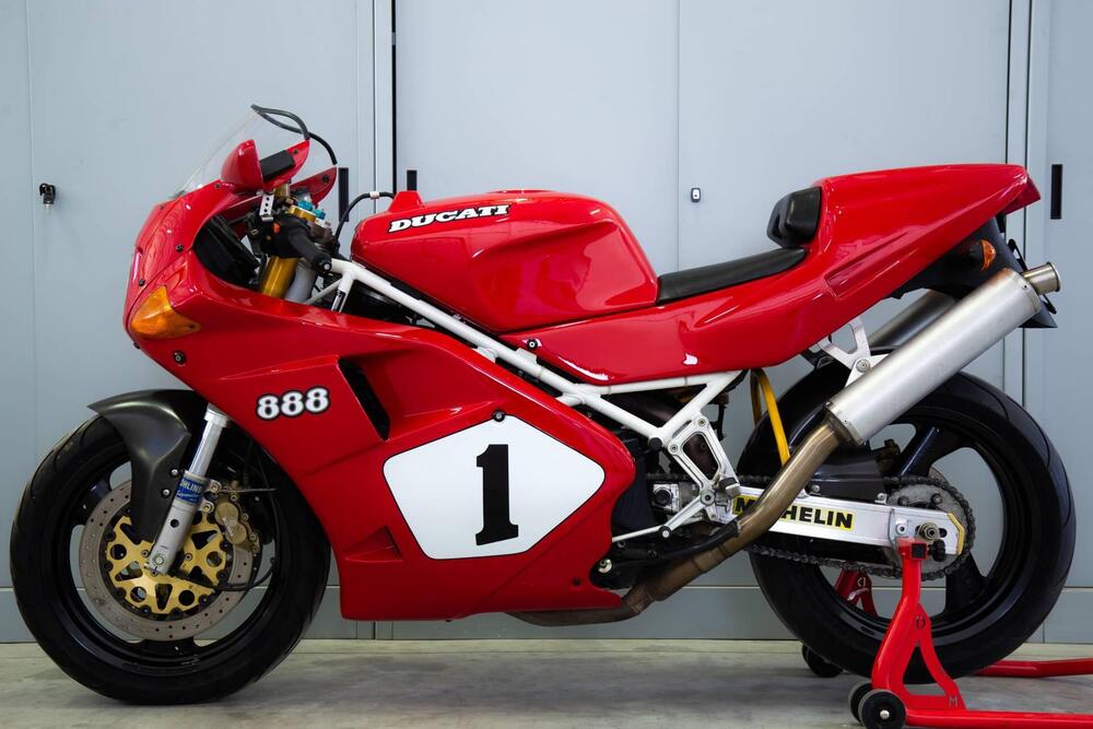 Ducati 888 SP4 (2)