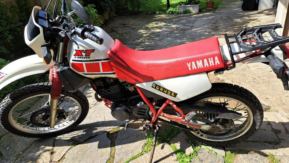 Yamaha XT350 (2)