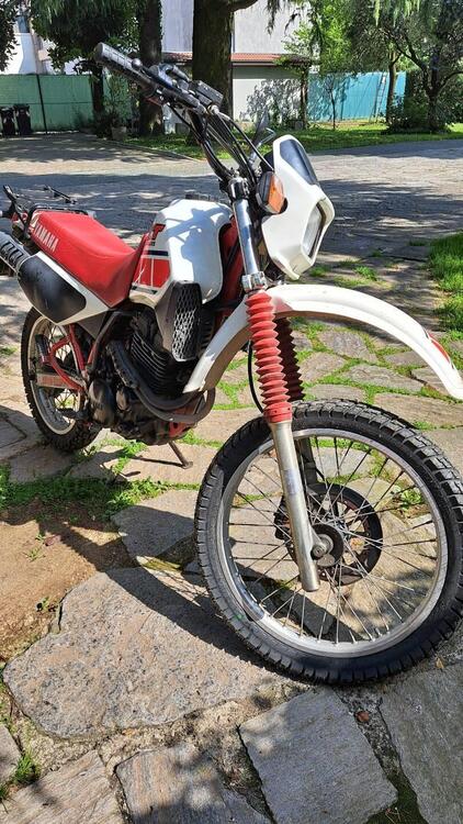 Yamaha XT350 (5)