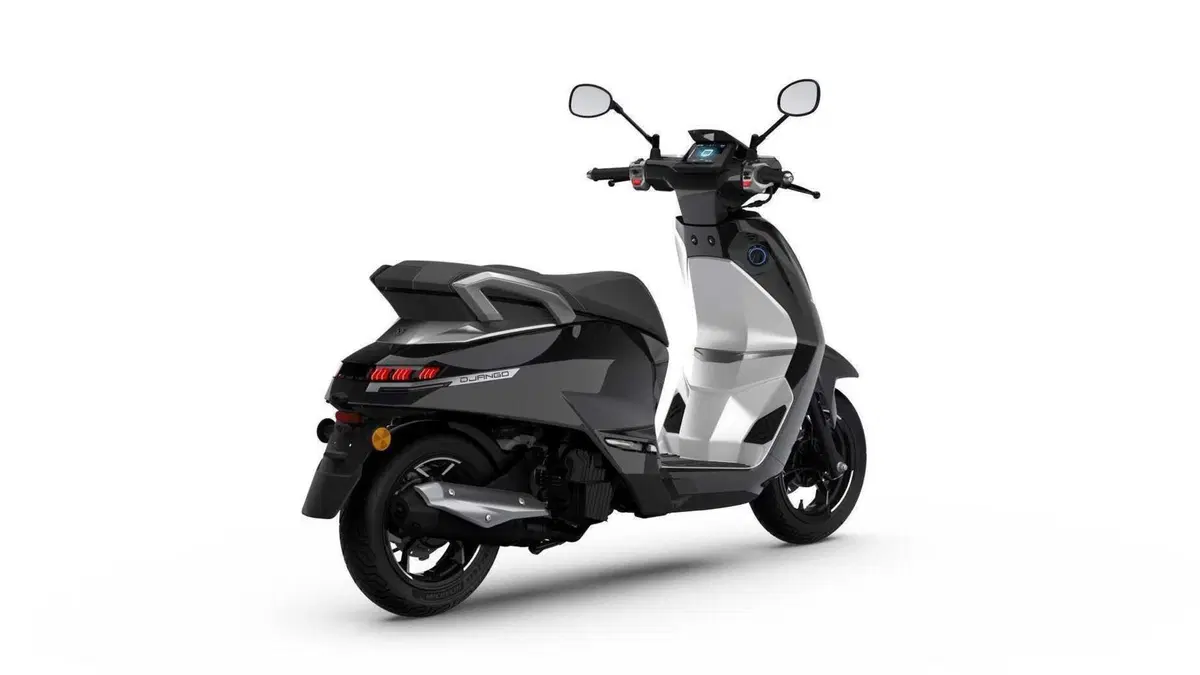 Peugeot Django 125 Django 125i 4T Allure (2024 - 25) (3)