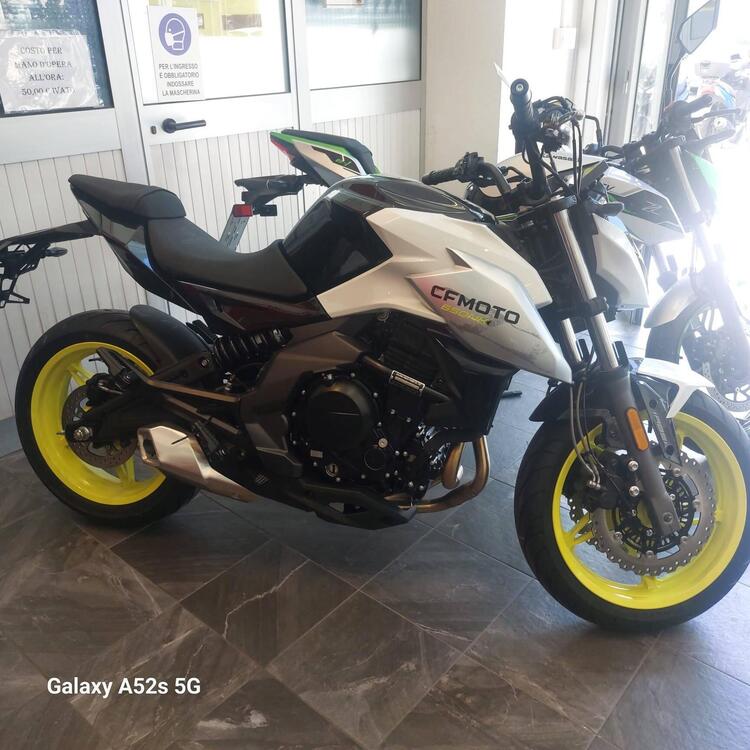 CFMOTO 650NK (2021 - 24)