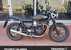 Triumph Street Twin 900 (2017 - 18) usata