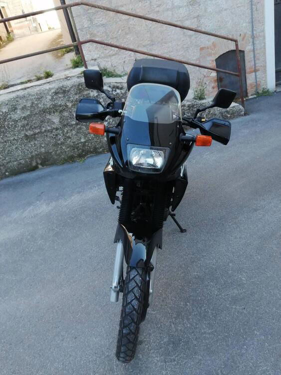 Suzuki DR 650 (2)