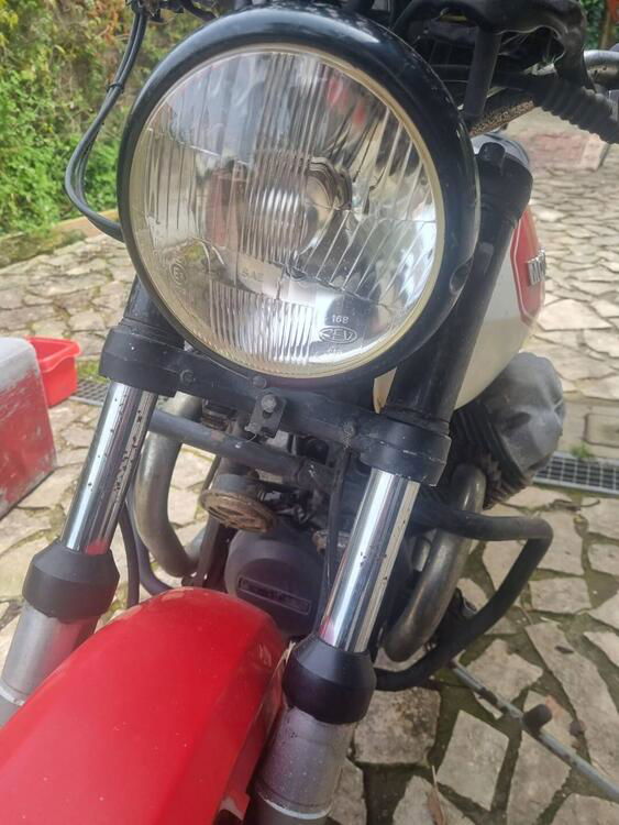 Moto Guzzi 1000sp