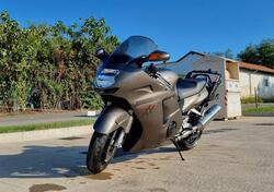 Honda CBR 1100 XX Superblackbird (1999 - 00) usata