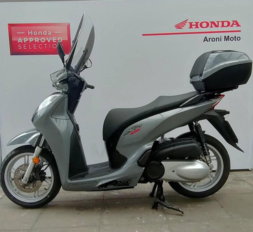 Honda SH 300 i ABS (2016 - 20) (4)