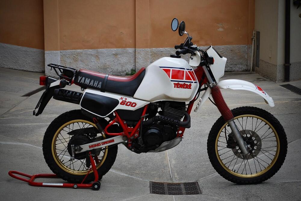 Yamaha XT600 34L (2)