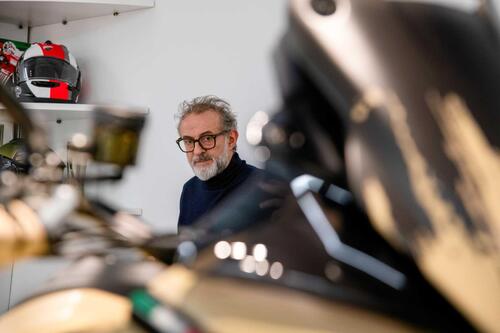 Una Ducati Multistrada V4 Pikes Peak come non l'avete mai vista: è la Unica dello chef Massimo Bottura [GALLERY] (6)