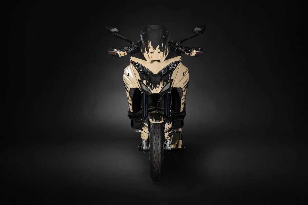 Una Ducati Multistrada V4 Pikes Peak come non l'avete mai vista: è la Unica dello chef Massimo Bottura [GALLERY] (3)