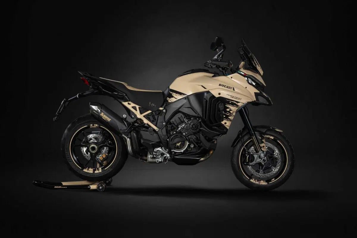 Una Ducati Multistrada V4 Pikes Peak come non l'avete mai vista: è la Unica dello chef Massimo Bottura [GALLERY] (4)