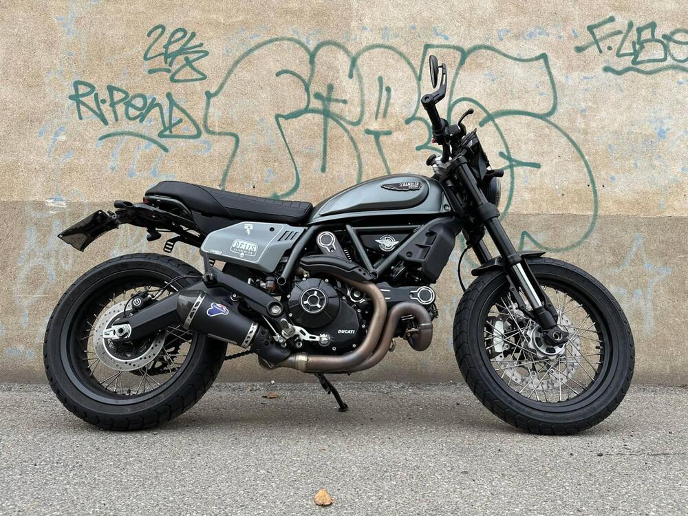 Ducati Scrambler 800 Night Shift (2021 - 22)