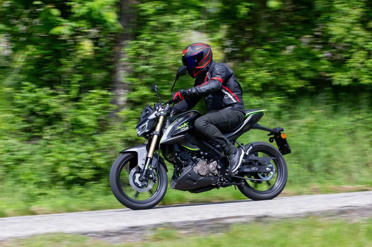QJ SRK 125 S: 