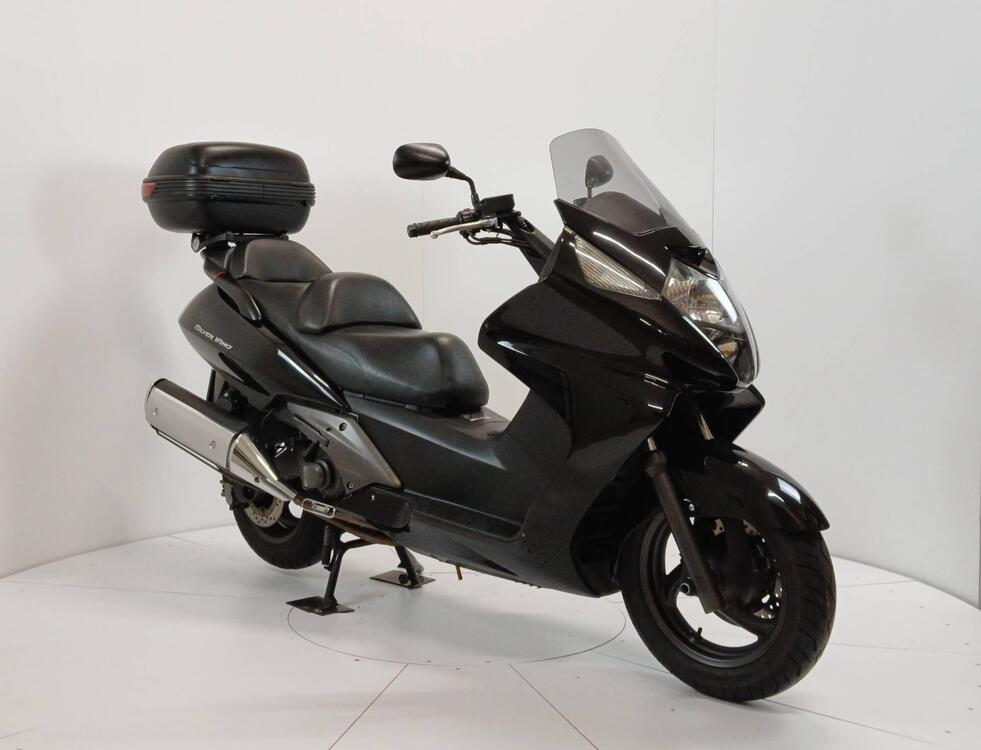 Honda Silver Wing 400 (2006 - 09) (2)