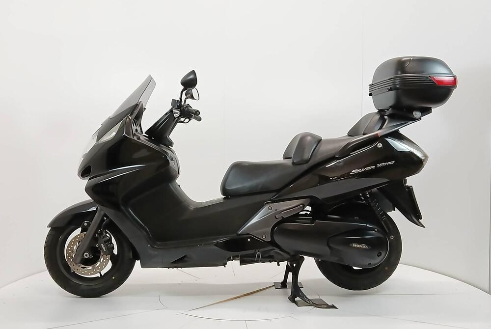 Honda Silver Wing 400 (2006 - 09) (4)